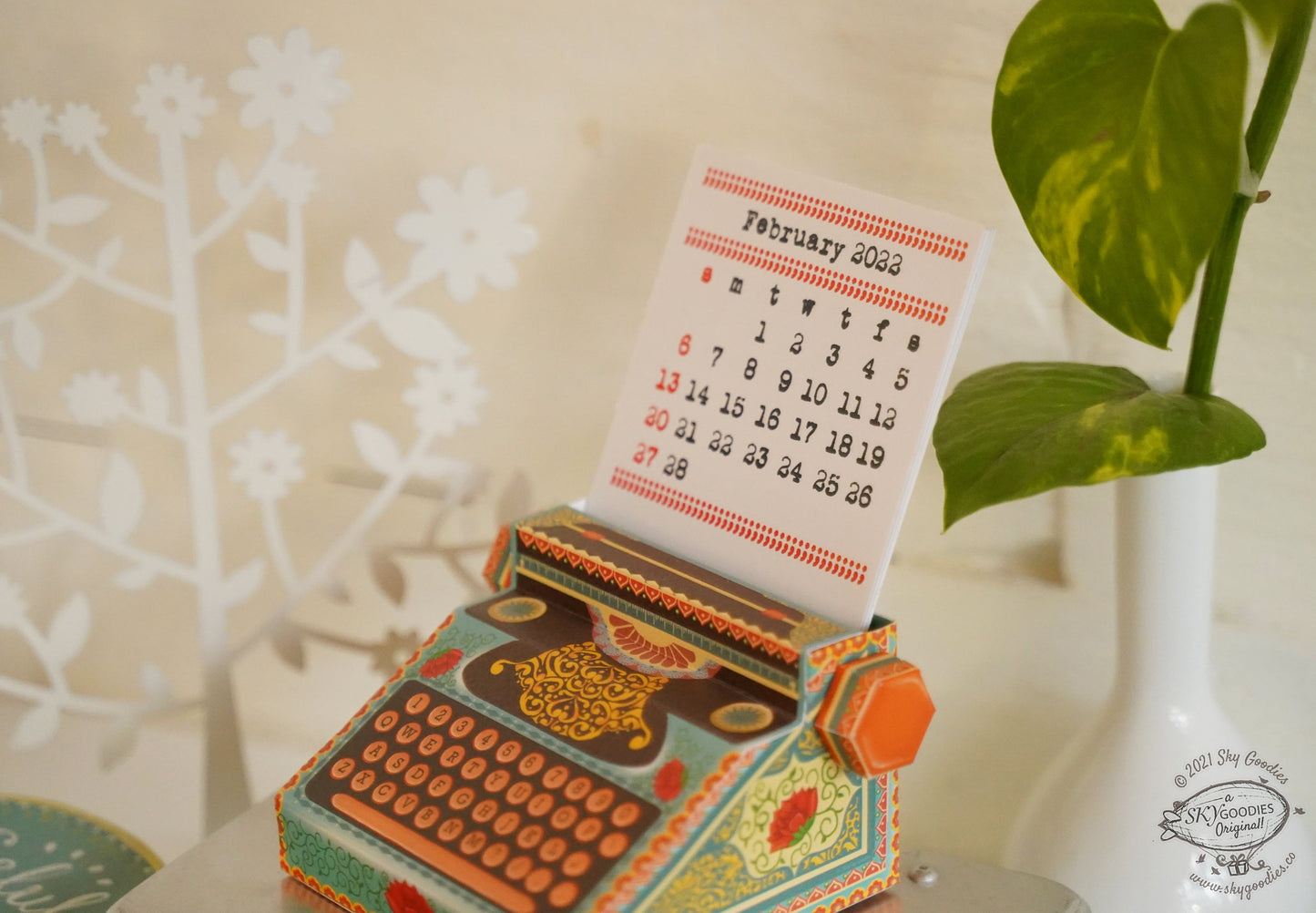 Colourful Typewriter Desk Calendar 2025 & 2026 DIY Paper Craft Kit