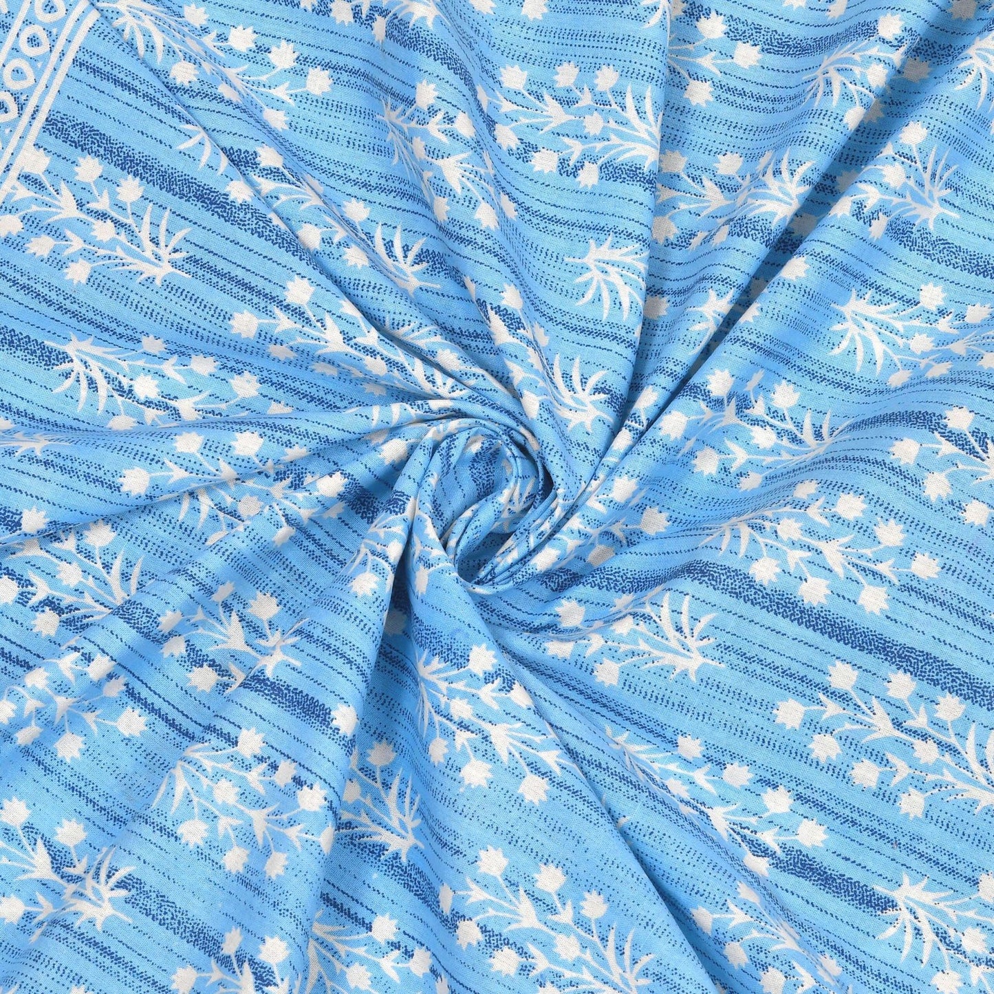 100% Pure Cotton Traditional Printed Bedsheet for Double Bed King Size Bedsheet with 2 Pillow Covers