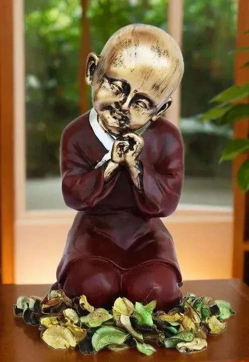 Thinking Baby Monk Buddha Showpiece with Fragrance Petals