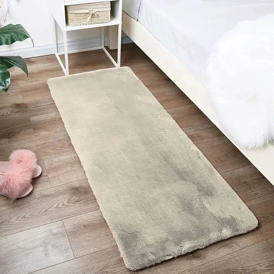 Luxe Home International Ruffle Bath Runner 2 X 5 Ft Colour Beige