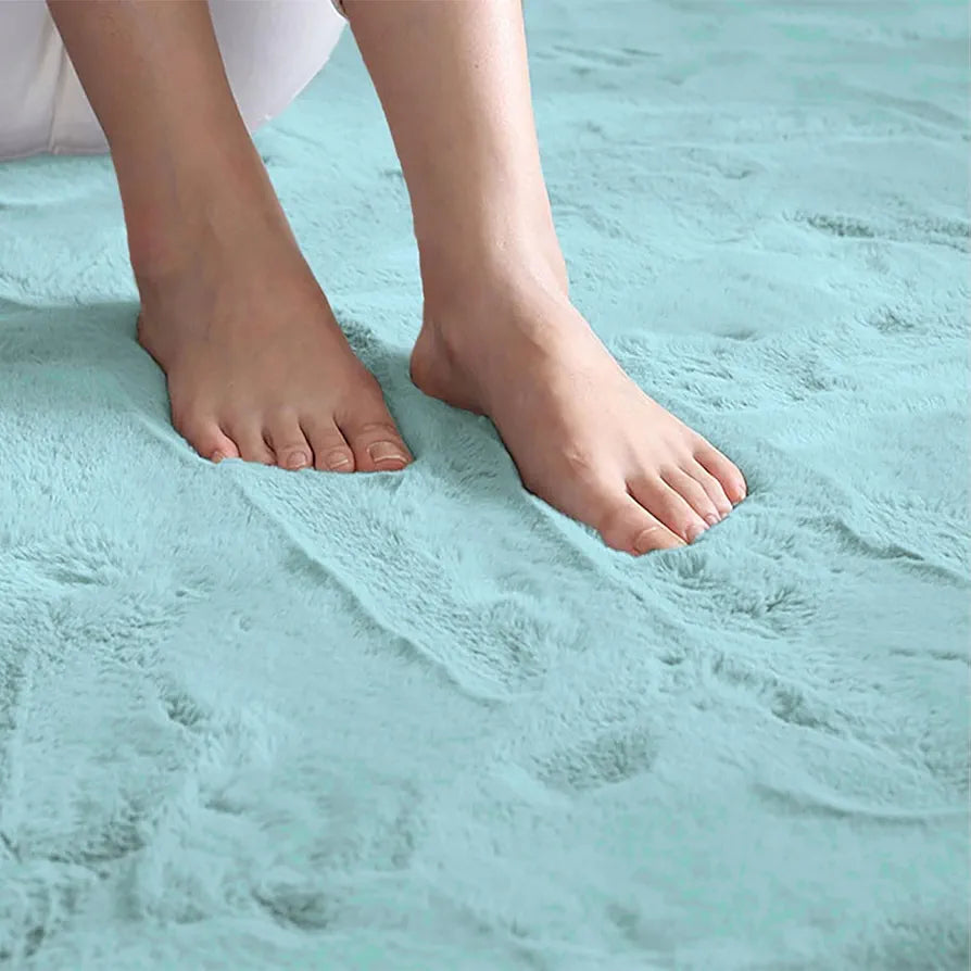 Luxe Home Runner Super Soft Anti Skid Rabbit Fur 2 X 5 Ft Colour Turquish