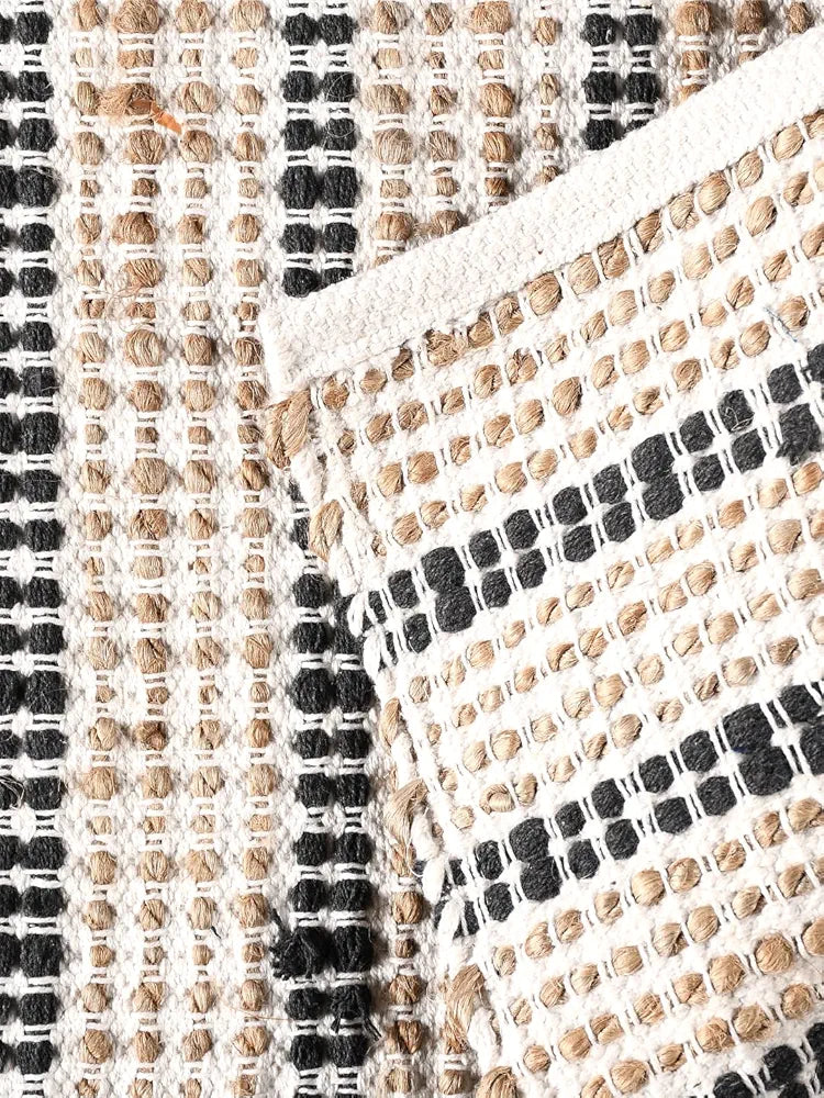 Sashaa World Jute and Cotton Braided Natural Rug Colour Natural and Black
