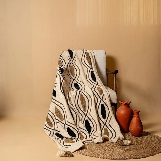 Sashaa World Chic Beige Black Patterned Cotton Throw Colour Beige/Black/Natural