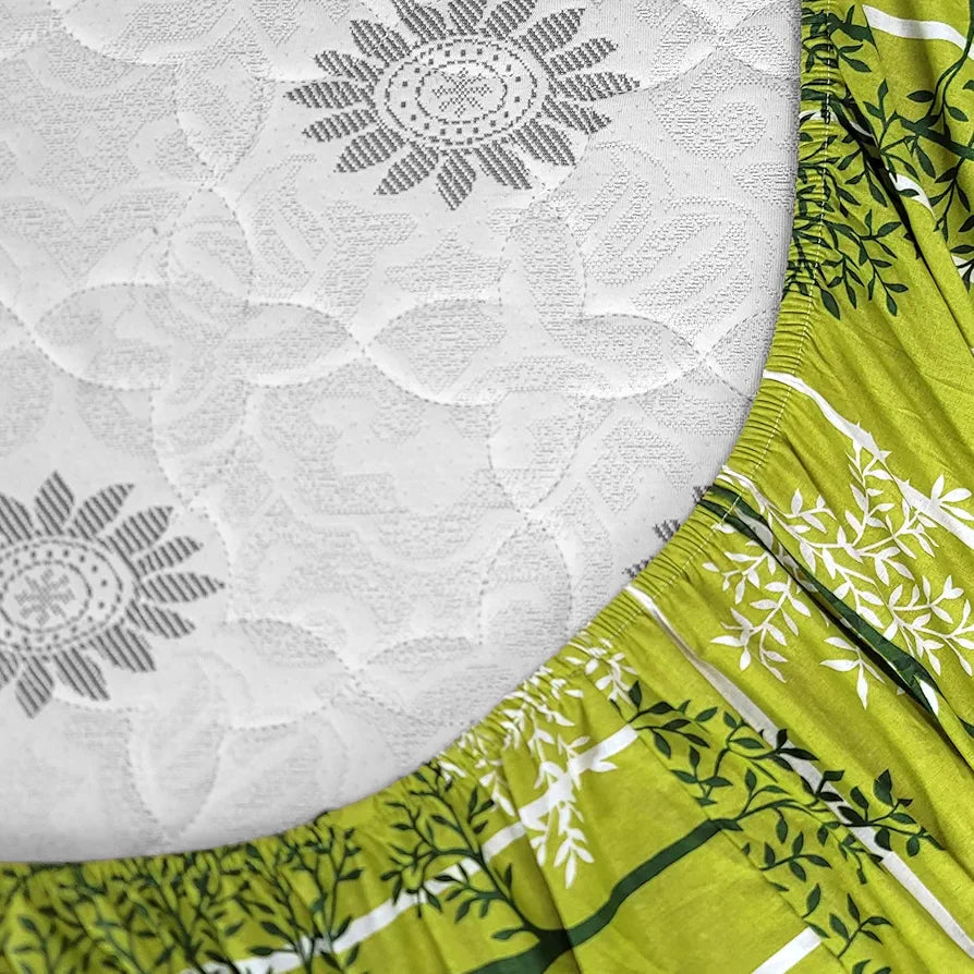 Divine Casa 144 TC Floral Green 100% Cotton Elastic Fitted Bedsheets King Size with 2 Pillow Covers Colour Green