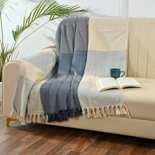 Sashaa World Blue and White Cotton Throw Colour Blue/White