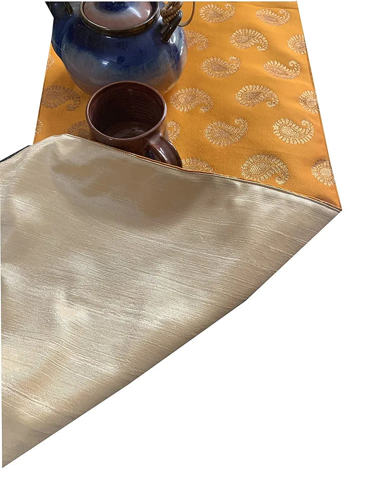Pink Parrot Jute Silk Table Runner Colour Pink