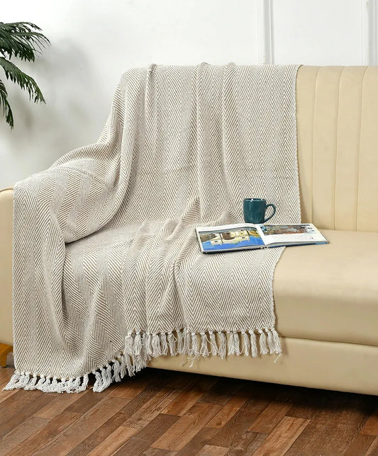 Sashaa World Cotton Spring Hued Chevron Throw Blanket Colour Light Beige