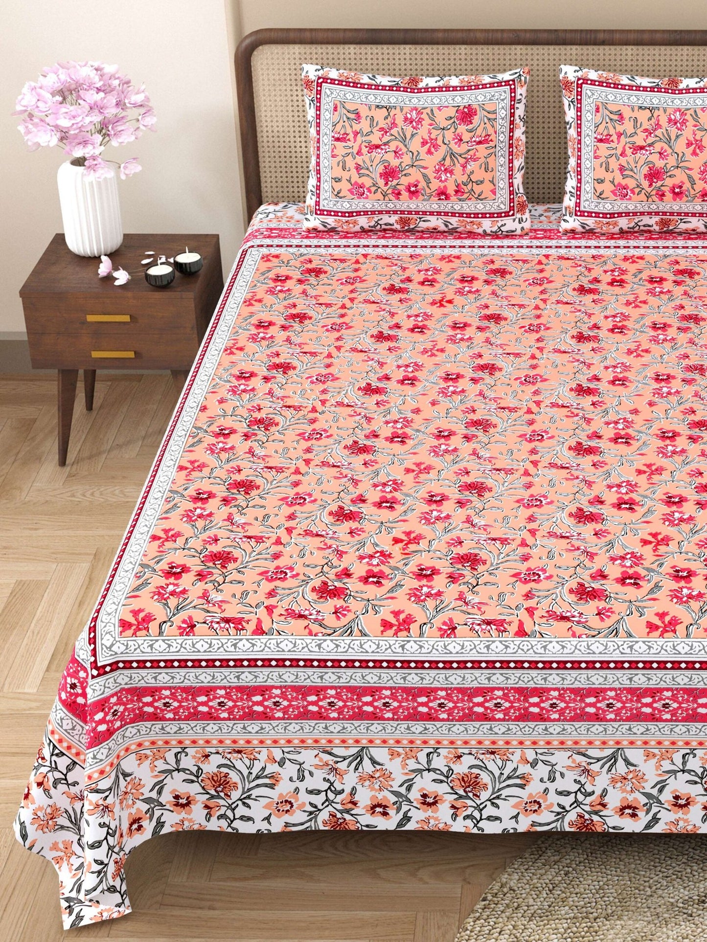 100% Pure Cotton Traditional Printed Bedsheet for Double Bed King Size Bedsheet with 2 Pillow Covers