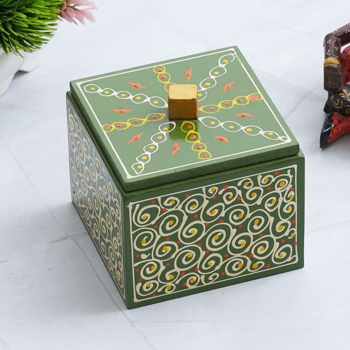 Handcrafted Wooden Dry Fruit Box: Elegant Storage for Healthy Treats
