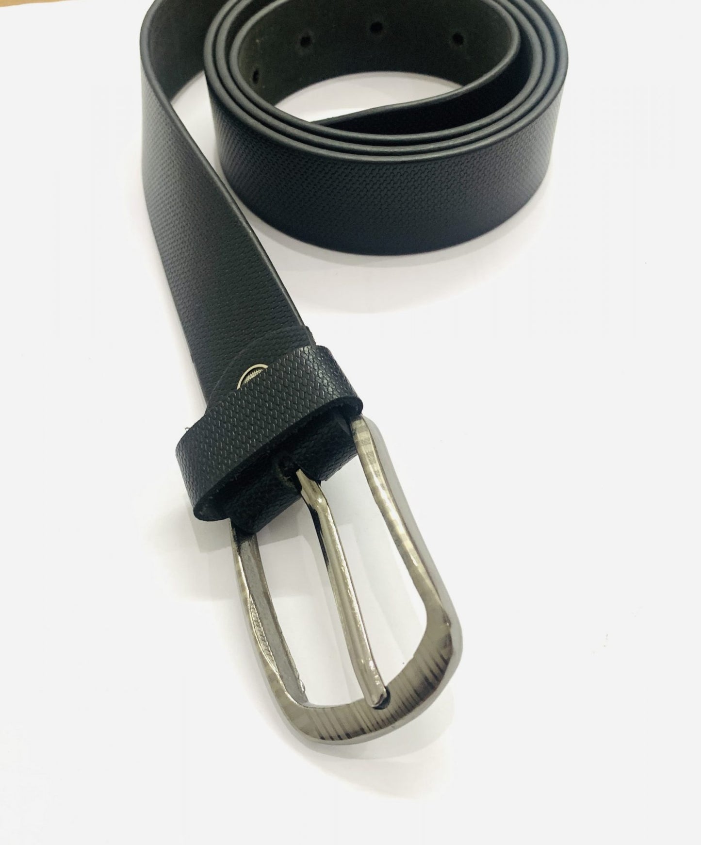 CraftShades Buffalo Leather Everyday Belt | Buffalo Leather | Black Colour