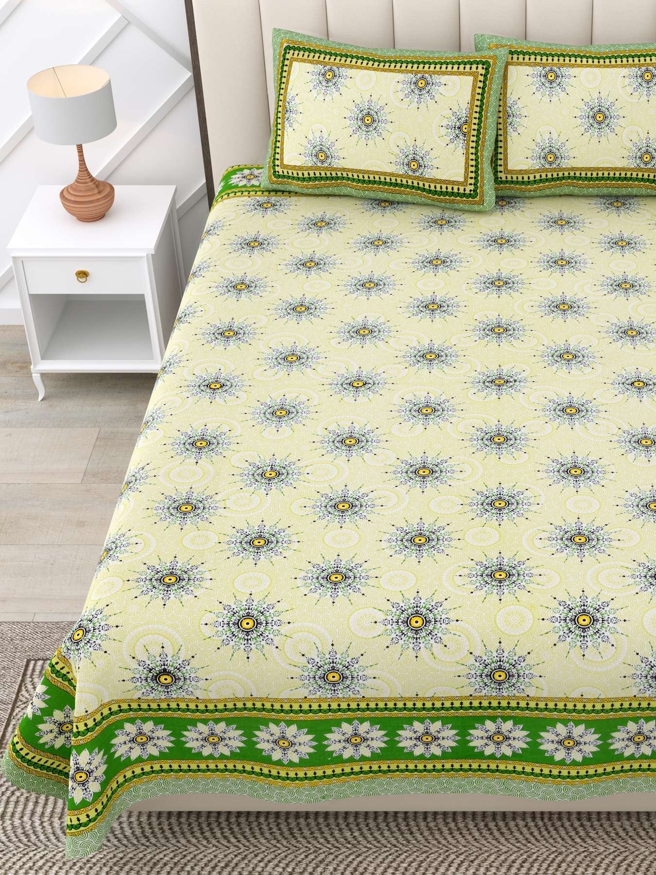 100% Pure Cotton Traditional Printed Bedsheet for Double Bed King Size Bedsheet with 2 Pillow Covers