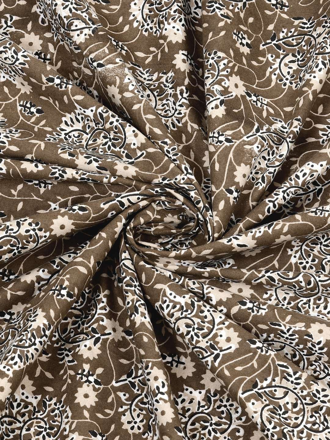 100% Pure Cotton Traditional Printed Bedsheet for Double Bed King Size Bedsheet with 2 Pillow Covers