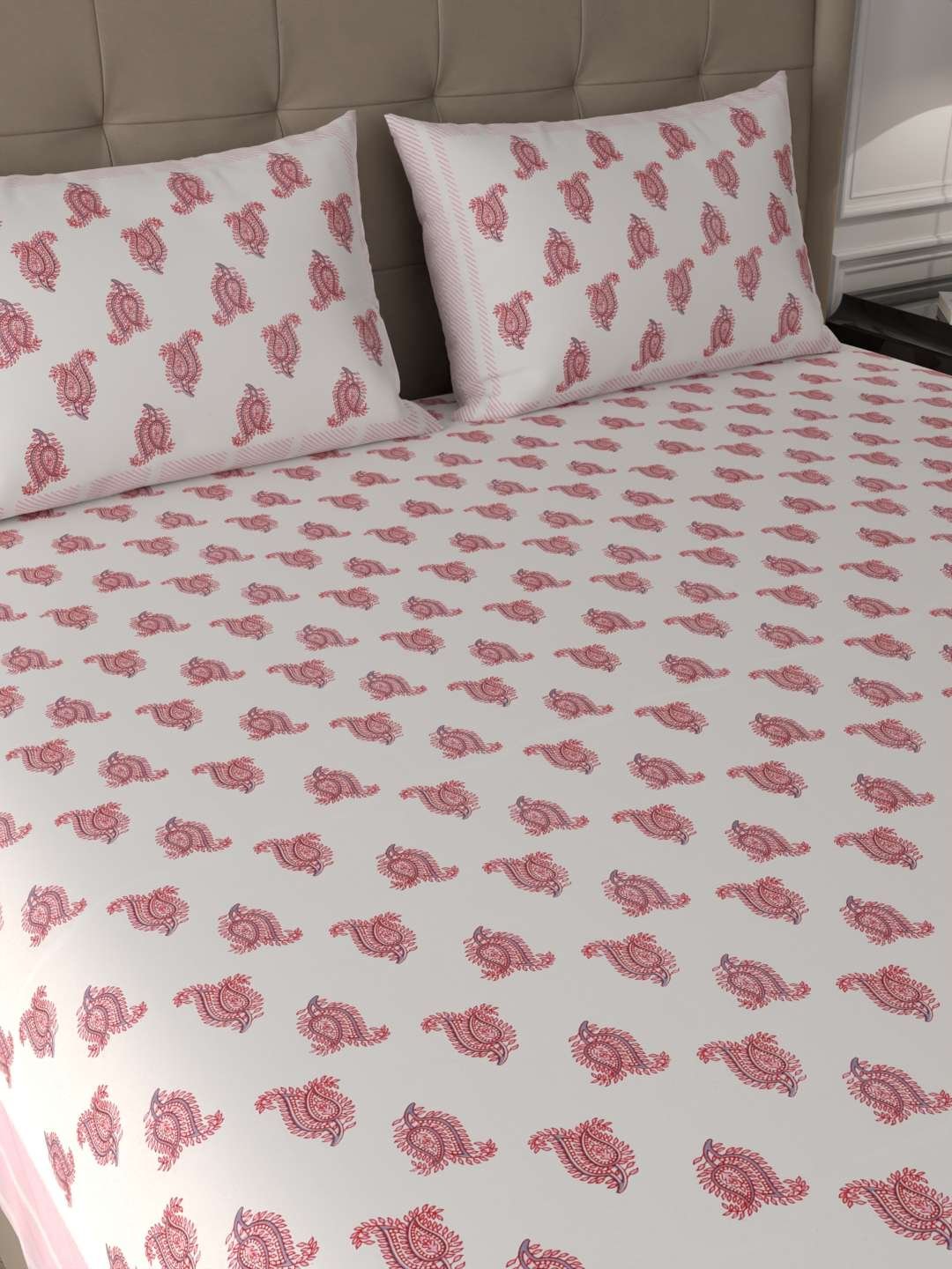 100% Pure Cotton Traditional Printed Bedsheet for Double Bed King Size Bedsheet with 2 Pillow Covers