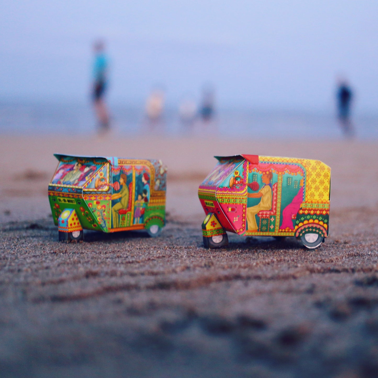 Bombay Auto Rickshaw Box: Green design - DIY Paper Craft Kit