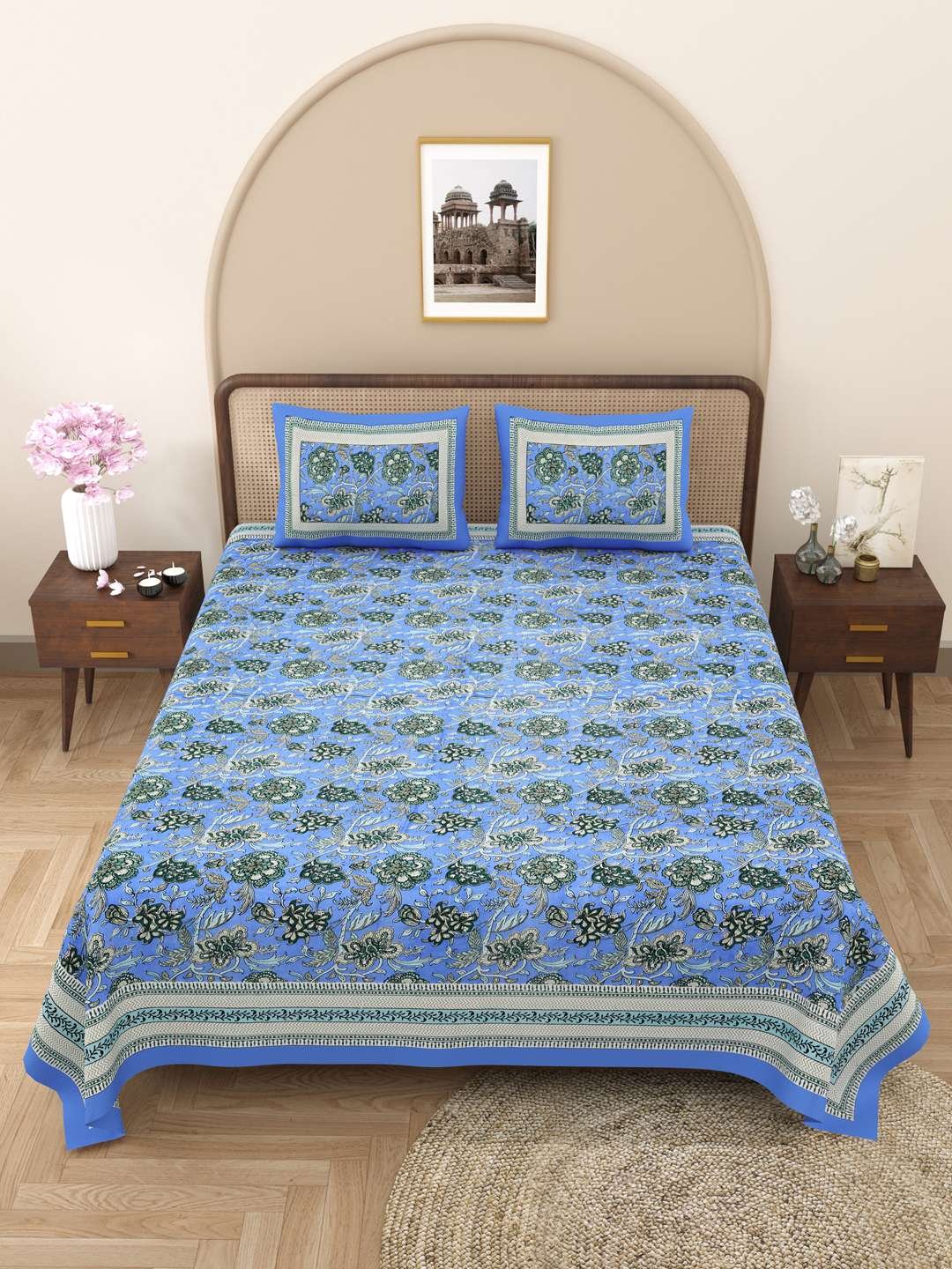 100% Pure Cotton Traditional Printed Bedsheet for Double Bed King Size Bedsheet with 2 Pillow Covers