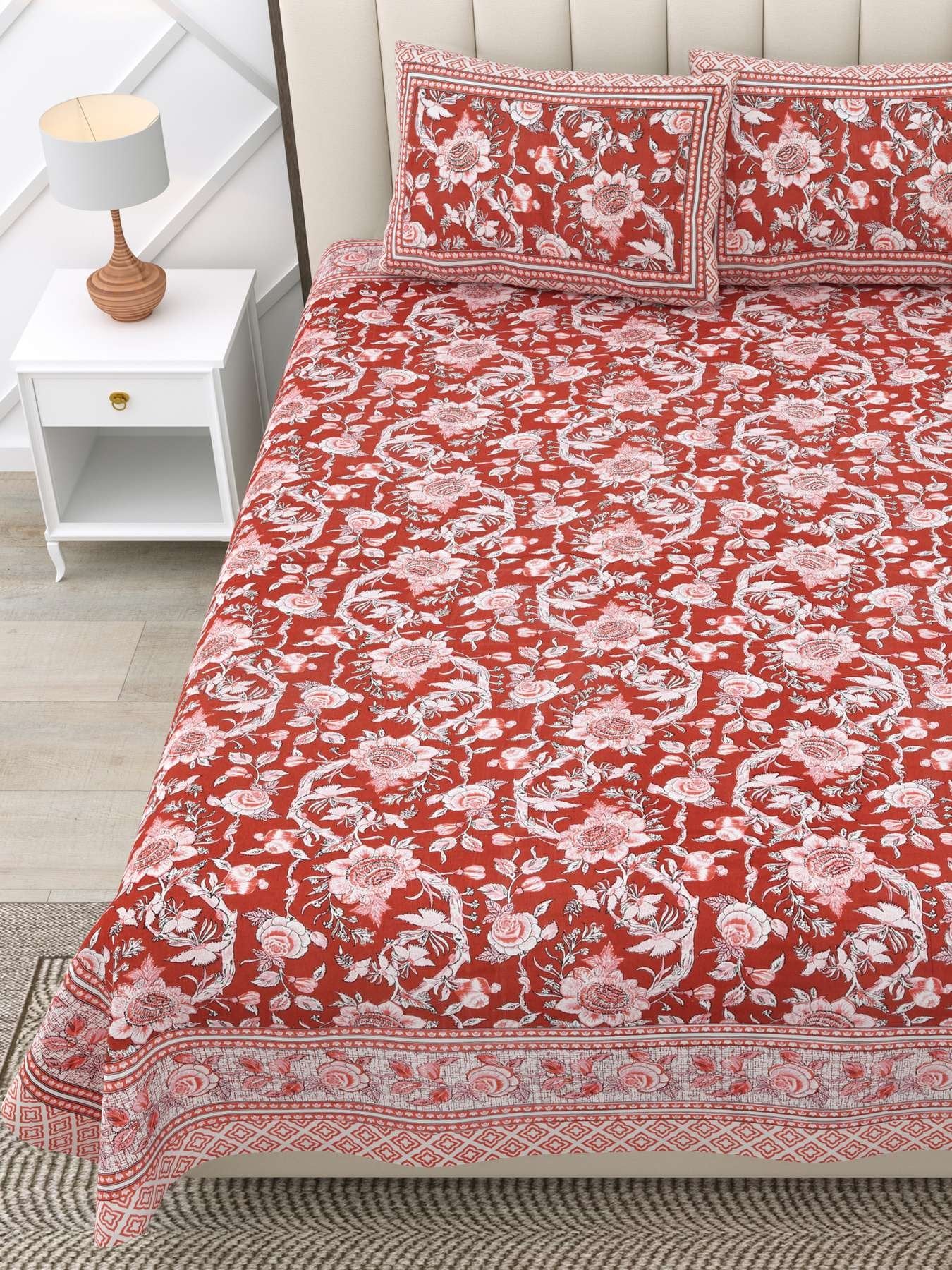 100% Pure Cotton Traditional Printed Bedsheet for Double Bed King Size Bedsheet with 2 Pillow Covers
