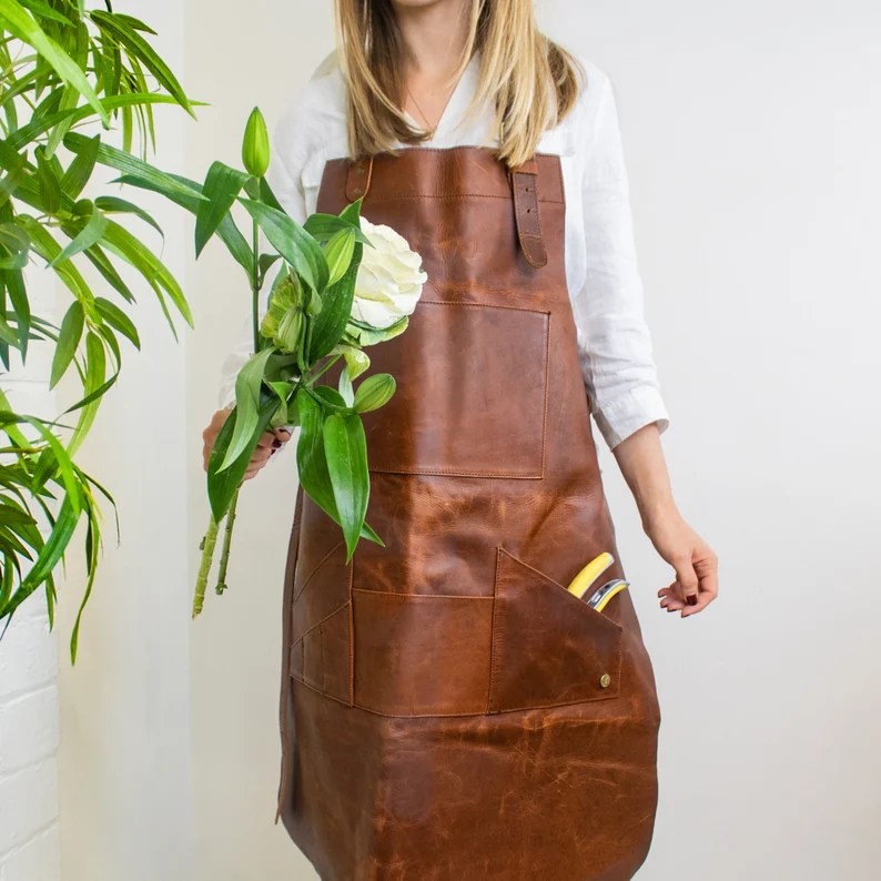 CraftShades Distressed Multi-Pocket Leather Apron – Brown Full Grain Leather – Butchers Apron For Hobbyists Woodwork Blacksmith with Pockets by MAHI