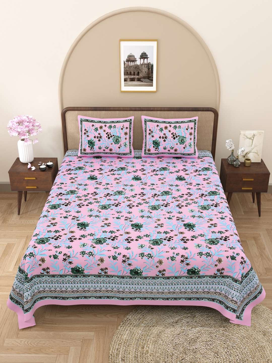 100% Pure Cotton Traditional Printed Bedsheet for Double Bed King Size Bedsheet with 2 Pillow Covers