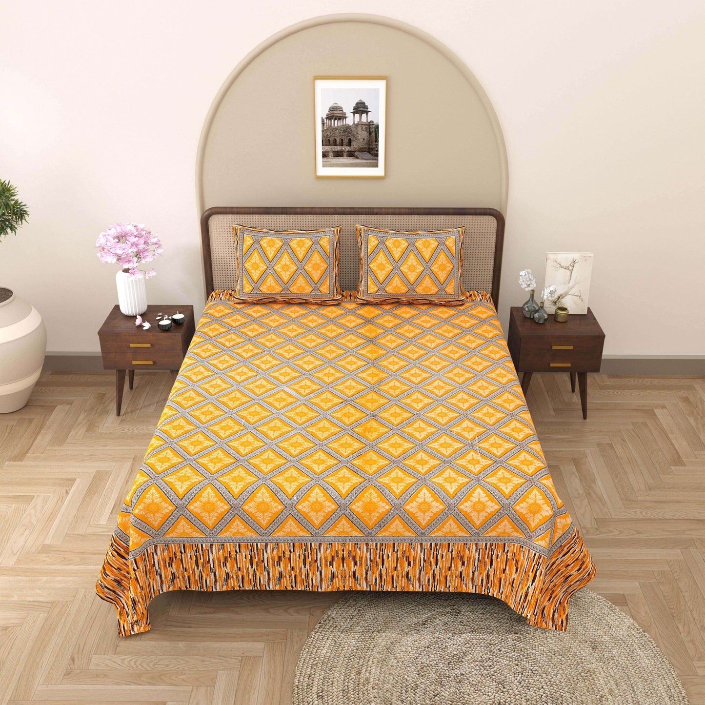100% Pure Cotton Traditional Printed Bedsheet for Double Bed King Size Bedsheet with 2 Pillow Covers