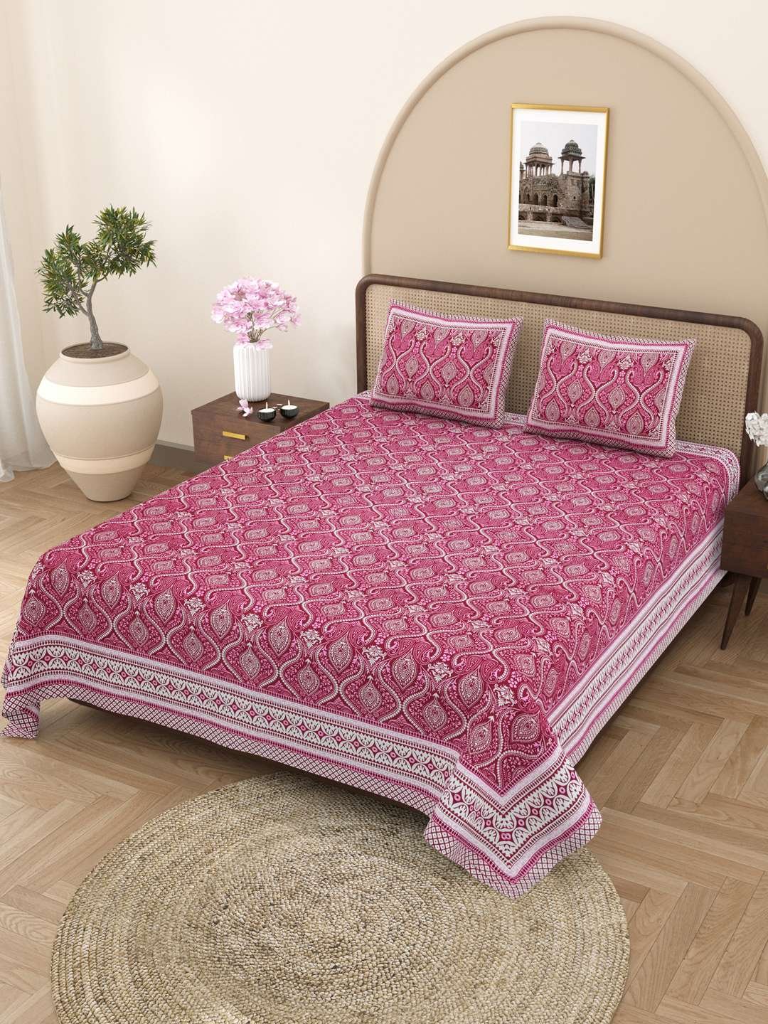 100% Pure Cotton Traditional Printed Bedsheet for Double Bed King Size Bedsheet with 2 Pillow Covers