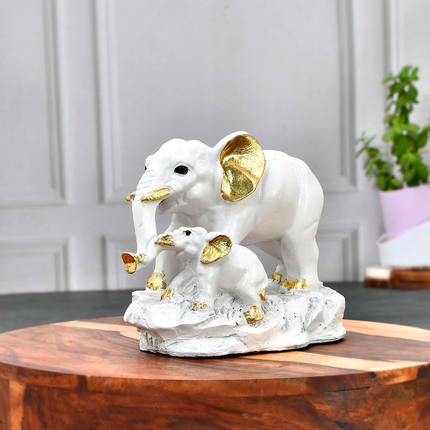 Elephant Pair Statue