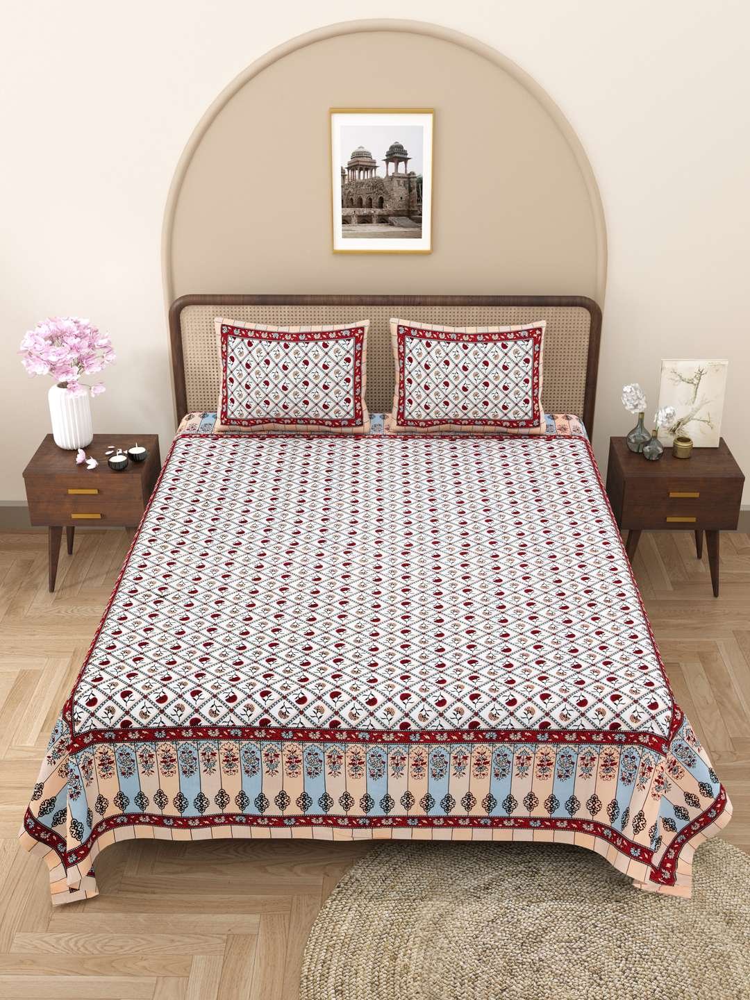 100% Pure Cotton Traditional Printed Bedsheet for Double Bed King Size Bedsheet with 2 Pillow Covers