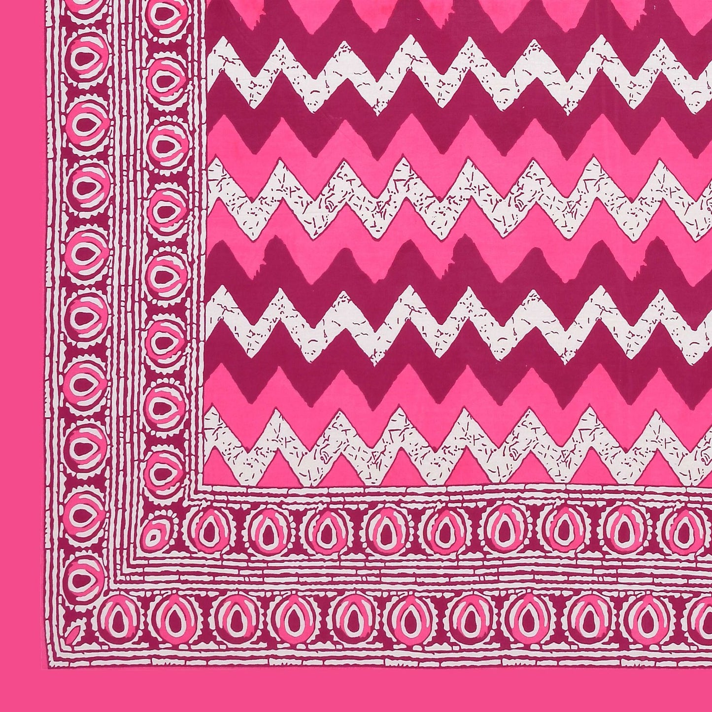 100% Pure Cotton Traditional Printed Bedsheet for Double Bed King Size Bedsheet with 2 Pillow Covers