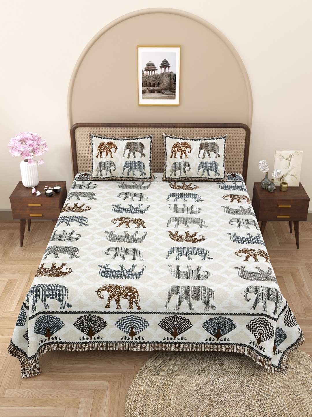 100% Pure Cotton Traditional Printed Bedsheet for Double Bed King Size Bedsheet with 2 Pillow Covers