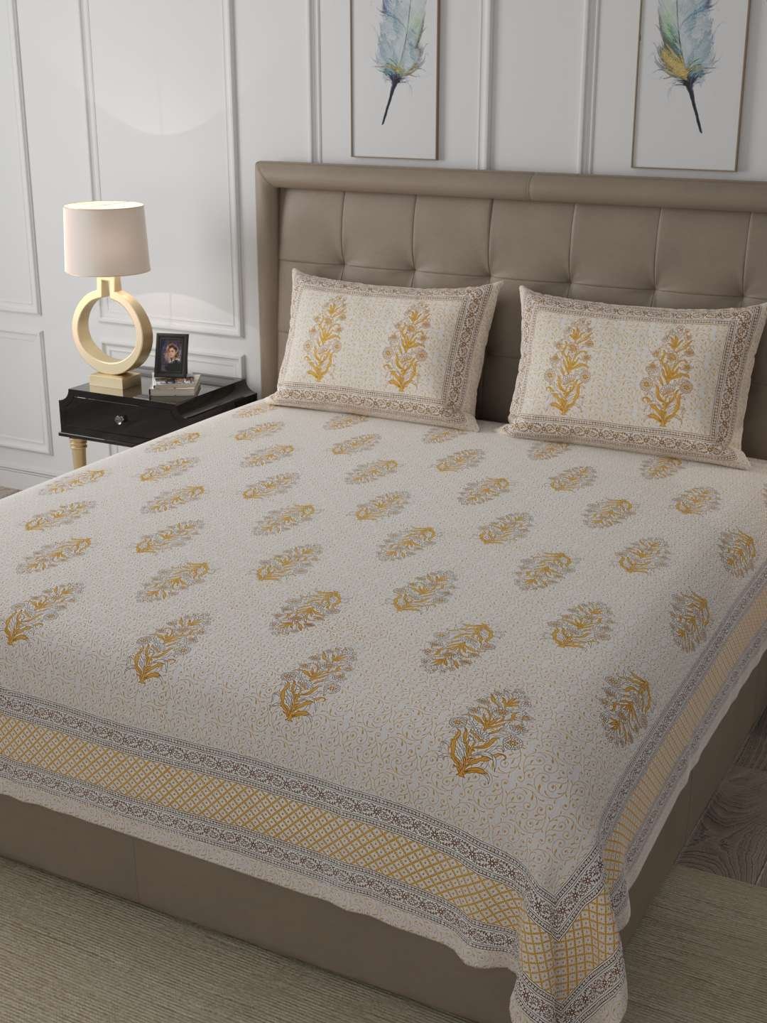 100% Pure Cotton Traditional Printed Bedsheet for Double Bed King Size Bedsheet with 2 Pillow Covers