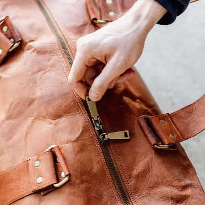 CraftShades 20 Inch brown duffle leather bag