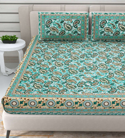 100% Pure Cotton Traditional Printed Bedsheet for Double Bed King Size Bedsheet with 2 Pillow Covers
