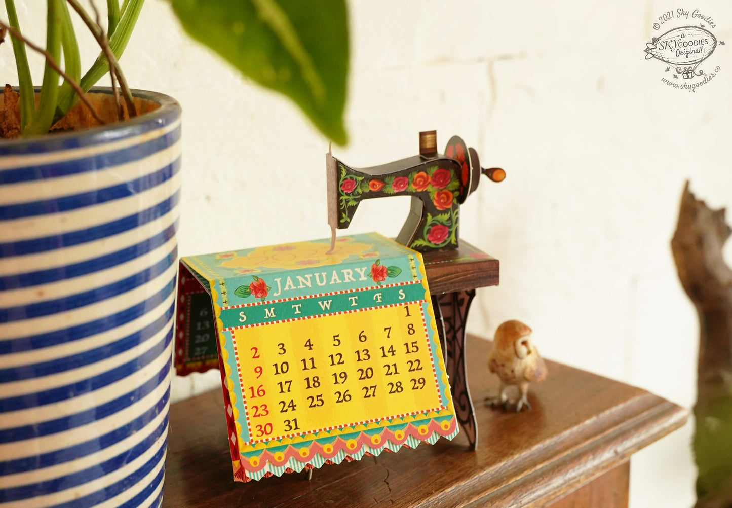 Mini Sewing Machine Desk Calendar 2025 DIY Paper Craft Kit