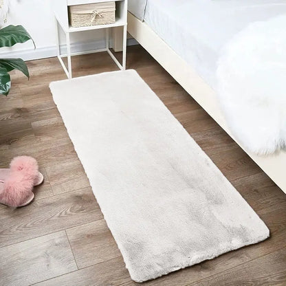 Luxe Home International Ruffle Bath Runner 2 X 5 Ft Colour White