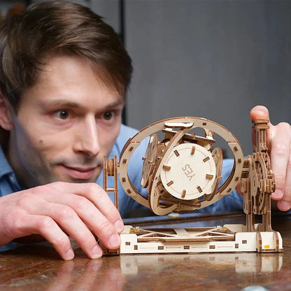 UGEARS STEM Random Generator Model Kit - Creative 3D Wooden Puzzles for Adults, Teens and Children - DIY Mechanical Science Kit for Self Assembly - Educational and Engineering 3D Puzzles with App