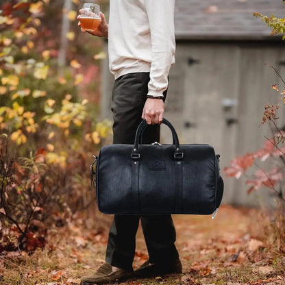 Leather World Duffle Bag for Travel with Shoe Compartment for Men and Women Made of Textured Leatherette with Detachable Shoulder Strap Cabin Bag 