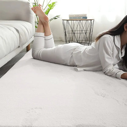 Luxe Home International Ruffle Floor Rug Rabbit Fur 1000 GSM Living Room Foot Mats 4 X 6 FtColour White