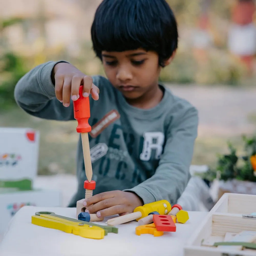 NESTA TOYS - Wooden Tool Kit Set with Tool Box | Pretend Play Portable Construction Tools Kit Toys for Kids | 33 Piece 