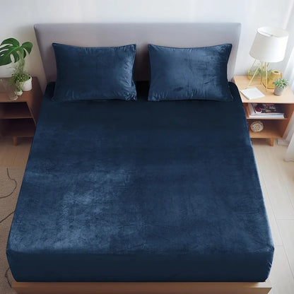Cloth Fusion 200 TC Warm Winter Elastic Fitted Bedsheet for Double Bed King Size with 2 Pillow Covers Navy