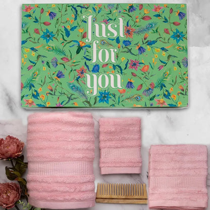 Mush Bamboo Luxurious 3 Piece Towels Set Ultra Soft Absorbent and Antimicrobial Perfect as a Valentine Gift