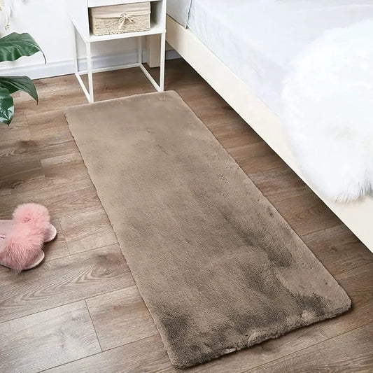 Luxe Home International Ruffle Bath Runner 2 X 5 Ft Colour Taupe