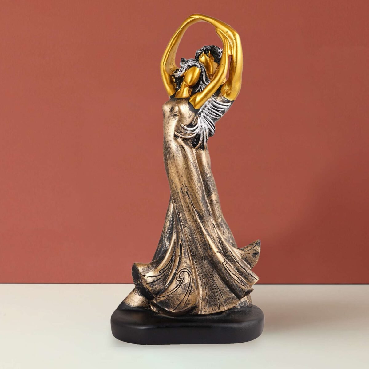 GREAT Valentine’s Day Gift For Girl & Boys symbolizes true love, Romantic Gift Showpieces golden brown