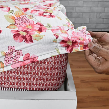 Divine Casa Floret 100% Cotton King Fitted Bedsheet 144 TC Deep Pocket Design Soft & Breathable Fabric Colour Rosy Retreat