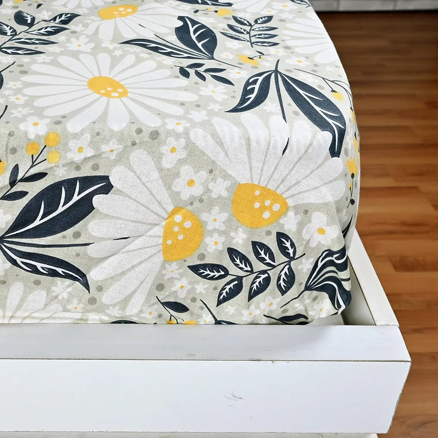 Divine Casa Floret 100% Cotton Double Fitted Bedsheet 144 TC Colour Vintage Daisies