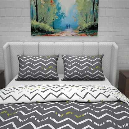 Divine Casa Micro Polyester Reversible Double Bed Queen Size Floral Printed Duvet Cover Colour Dark Blue and White