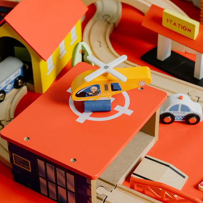 NESTA TOYS - 69 Pieces Train Track Set | Railway Track with Vehicles, Bridges, People, and Buildings 