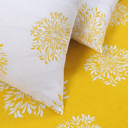 Huesland by Ahmedabad Cotton 144 TC Bedsheet for King Size Bed with 2 Pillow Covers | Yellow & White