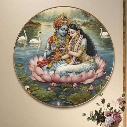 Livin'luxe Paintings Divine Radha Krishna on Lotus Wall Painting with Frame - Sparkle Glossy Round Golden Framed Large Painting