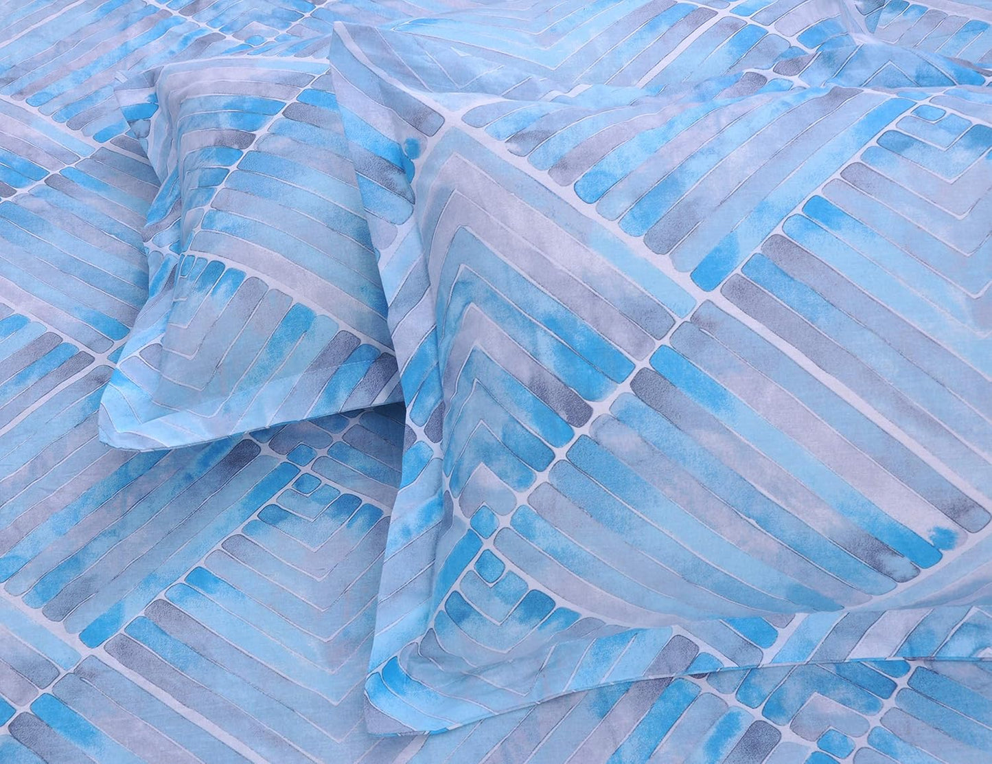 Huesland by Ahmedabad Cotton 144 Tc Cotton King Size Bedsheet With 2 Pillow Covers | Grey, Blue & White