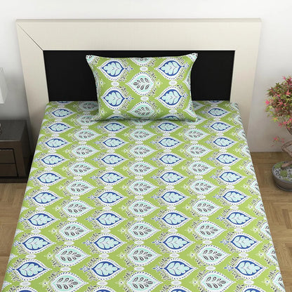 Divine Casa Bedsheet for Single Size Bed 144 TC Cotton Bedsheet for Single Size Bed with 1 Pillow Cover  Floral Colour Palm Green