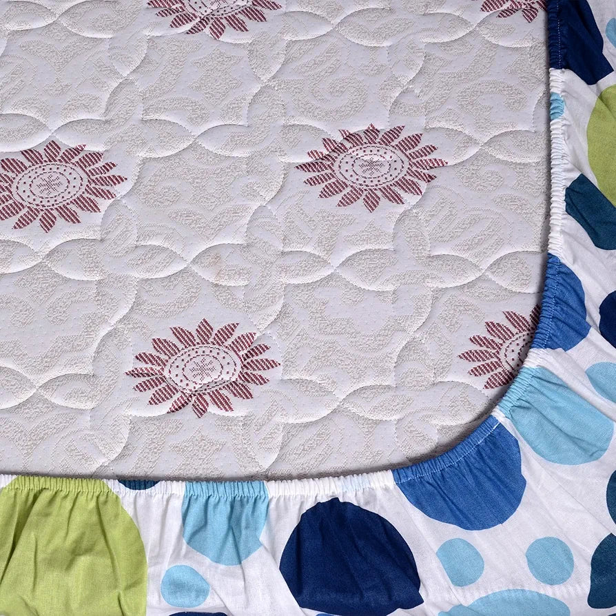 Divine Casa 144 TC Polka Print Blue Skin Friendly 100% Cotton Elastic Fitted Bedsheets King Size Colour Blue Grotta